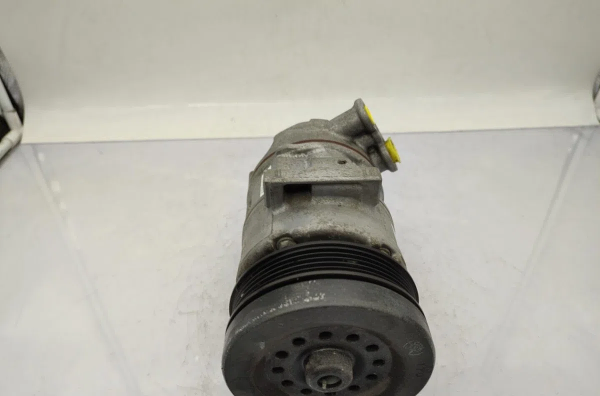 Compresseur air conditionne OPEL CORSA D PHASE 1 occasion — photo 3