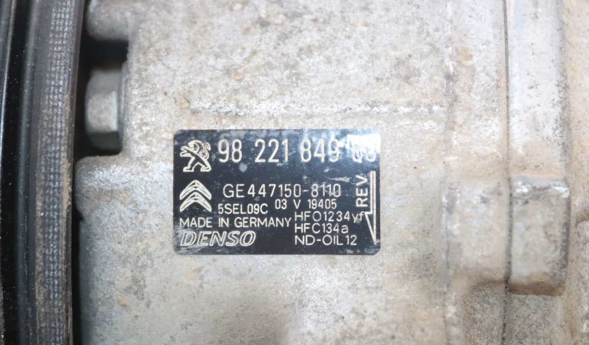 Compresseur air conditionne Peugeot 208 I (CA_, CC_) 1.2 vti 82 (2012) occasion — photo 2