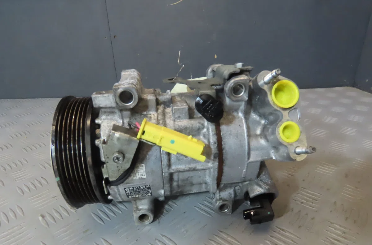 Compresseur air conditionne Peugeot 208 II (UB_, UP_, UW_, UJ_) 1.5 bluehdi 100 (2019) occasion — photo 2