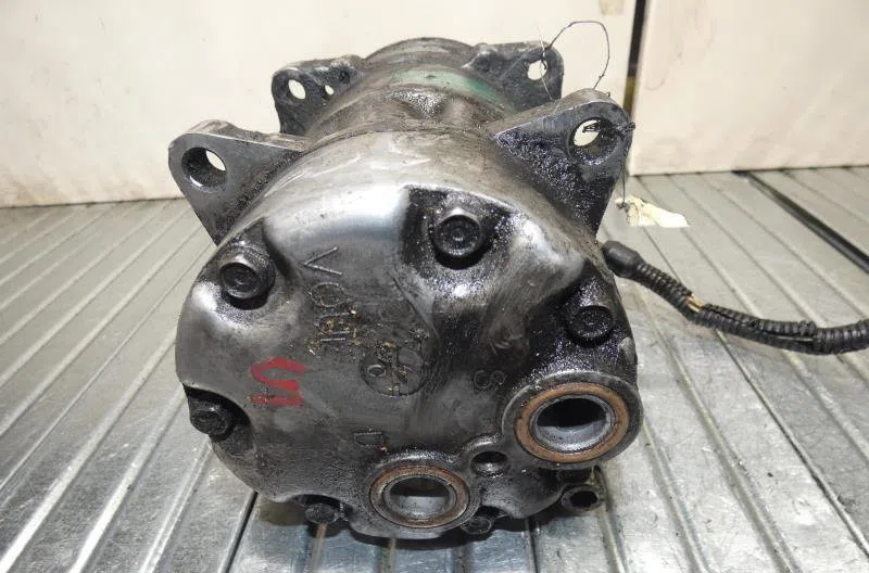Compresseur air conditionne PEUGEOT 605 PHASE 1 occasion — photo 4