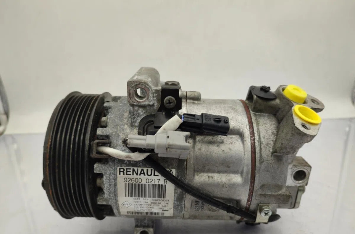 Compresseur air conditionne RENAULT CLIO 4 PHASE 1 occasion — photo 2