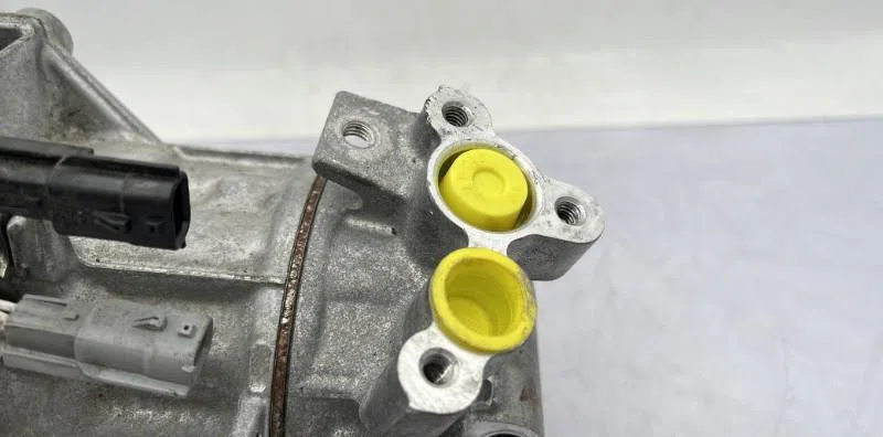 Compresseur air conditionne RENAULT CLIO 5 PHASE 1 occasion — photo 2