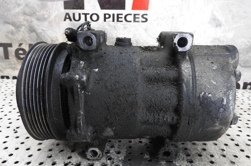 Compresseur air conditionne RENAULT LAGUNA 1 PHASE 2 BREAK occasion — photo 2