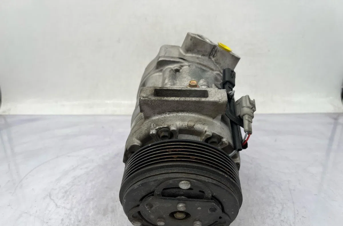 Compresseur air conditionne RENAULT LAGUNA 3 PHASE 2 occasion — photo 2