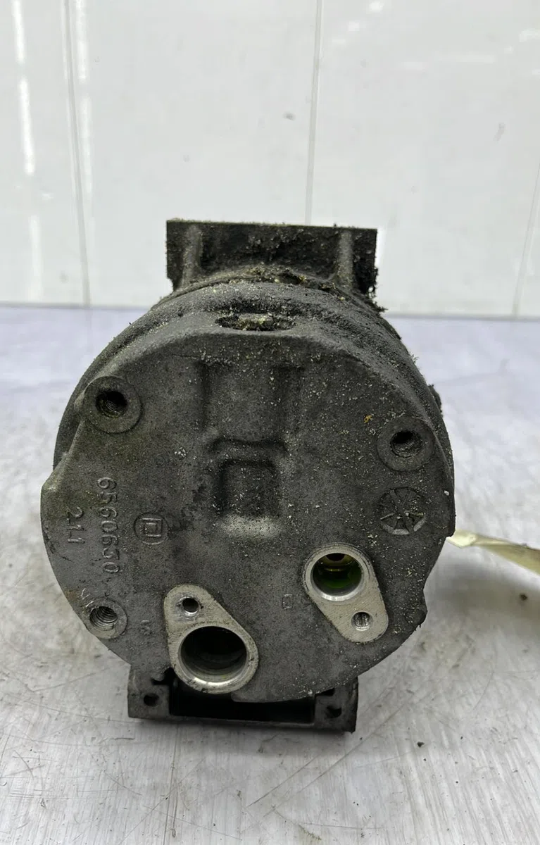 Compresseur air conditionne RENAULT MEGANE 1 PHASE 2 occasion — photo 2