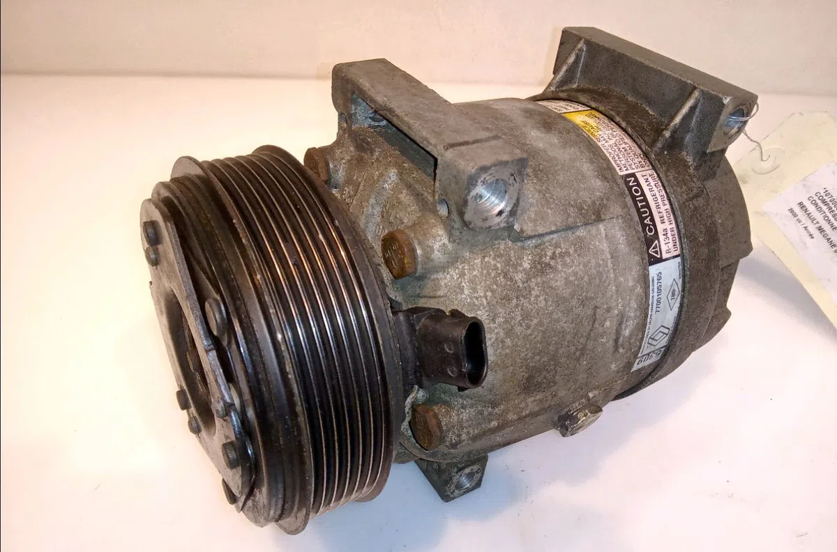 Compresseur air conditionne RENAULT MEGANE SCENIC I 2000 occasion — photo 2