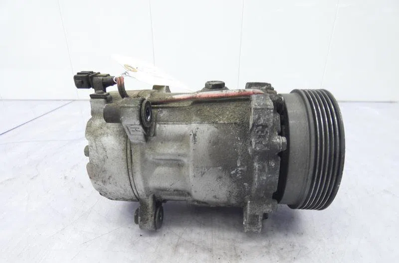 Compresseur air conditionne SEAT IBIZA 2 PHASE 2 occasion — photo 2