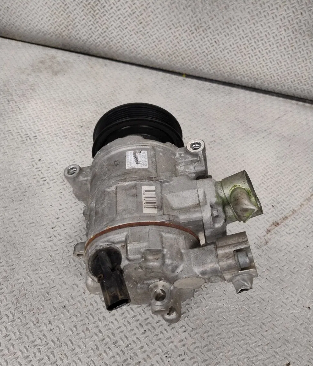 Compresseur air conditionne VOLKSWAGEN GOLF 6  GOLF 6 occasion — photo 2
