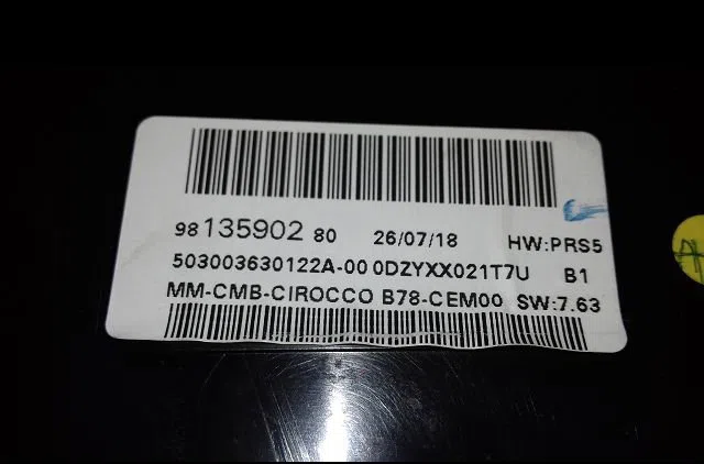 Compteur Citroen C4 PICASSO II 1.2 thp 130 (2014) occasion — photo 3