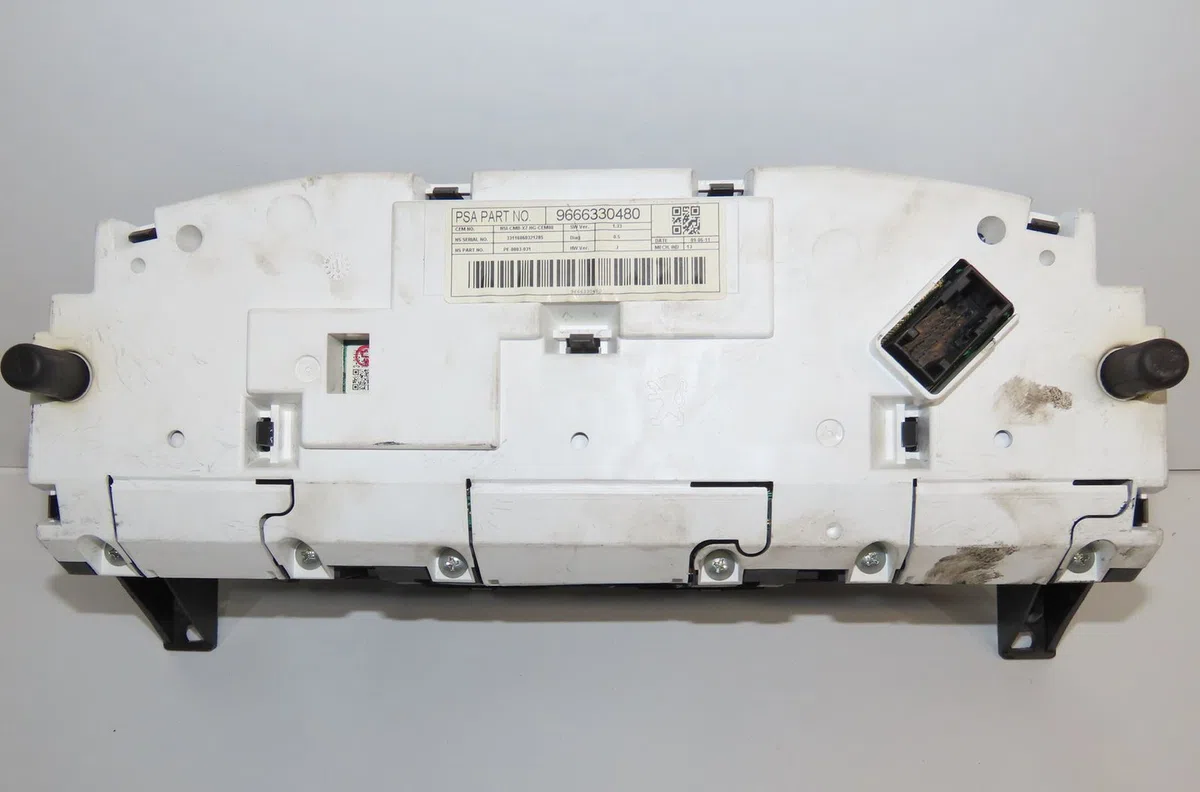 Compteur Citroen C5 III (RD_) 1.6 thp 155 (2009) occasion — photo 2