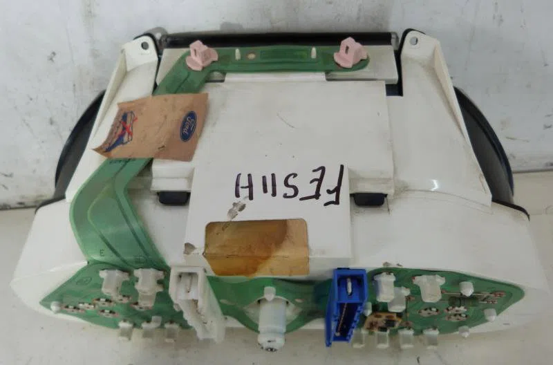 Compteur FORD FIESTA 4 PHASE 1 occasion — photo 2