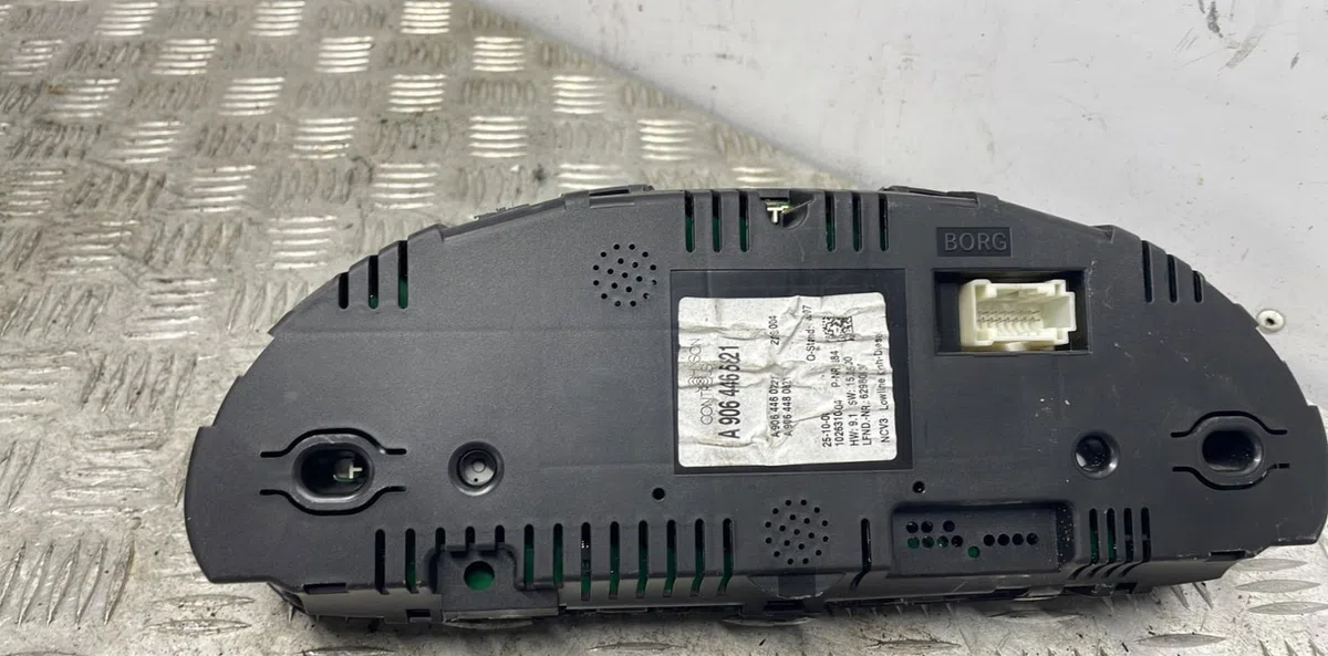 Compteur MERCEDES SPRINTER 1 PHASE 2 occasion — photo 2