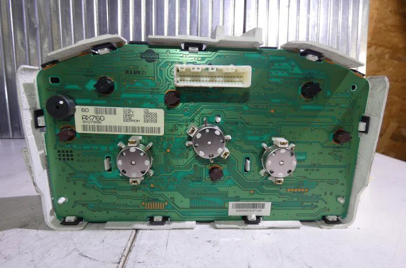 Compteur NISSAN MICRA 3 PHASE 1 occasion