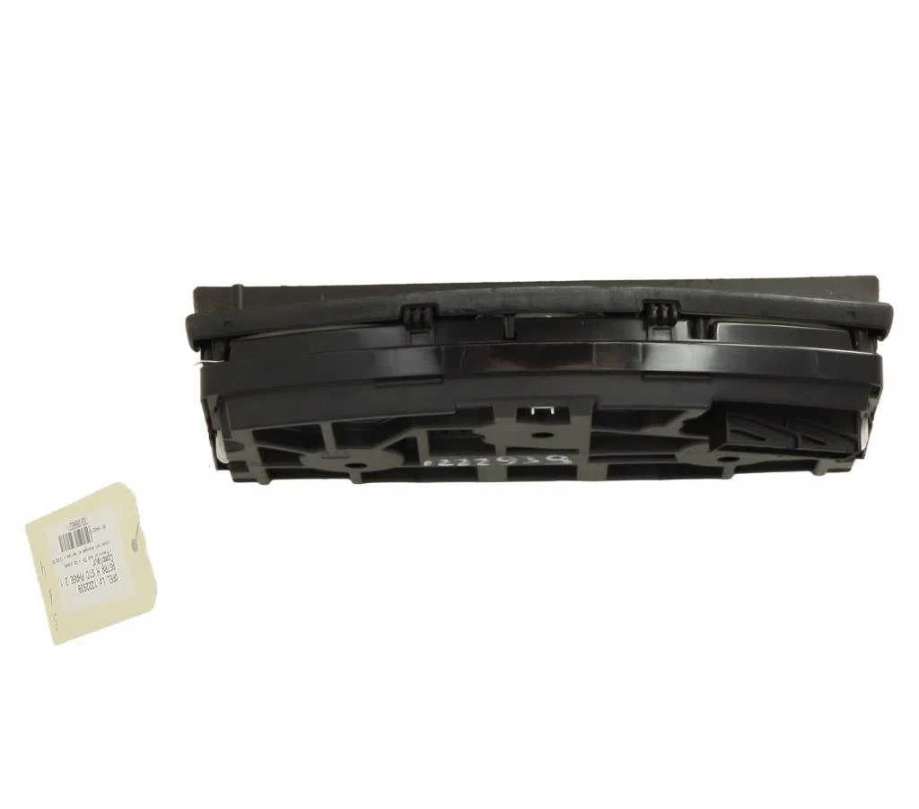 Compteur Opel ASTRA H GTC (A04) 1.9 cdti (l08) (2005-2010) occasion — photo 2