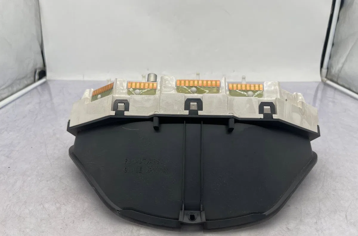 Compteur PEUGEOT 106 PHASE 1 occasion — photo 3