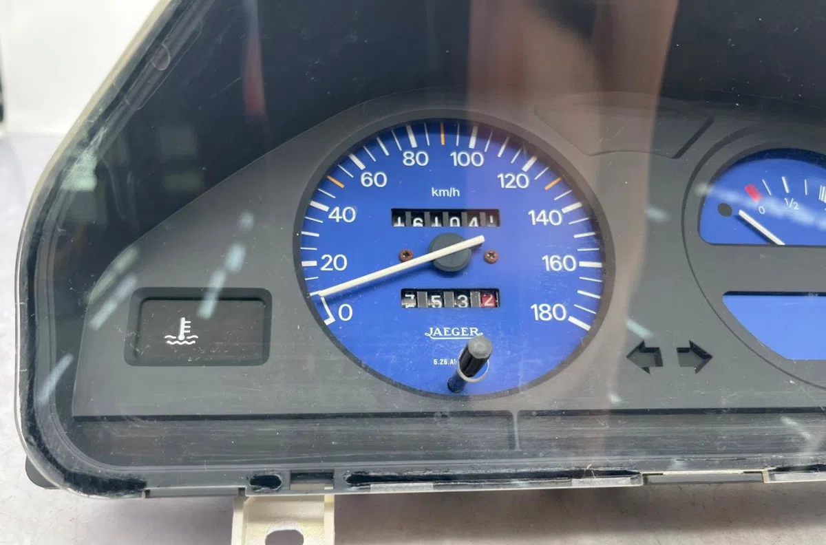 Compteur PEUGEOT 106 PHASE 1 occasion — photo 4