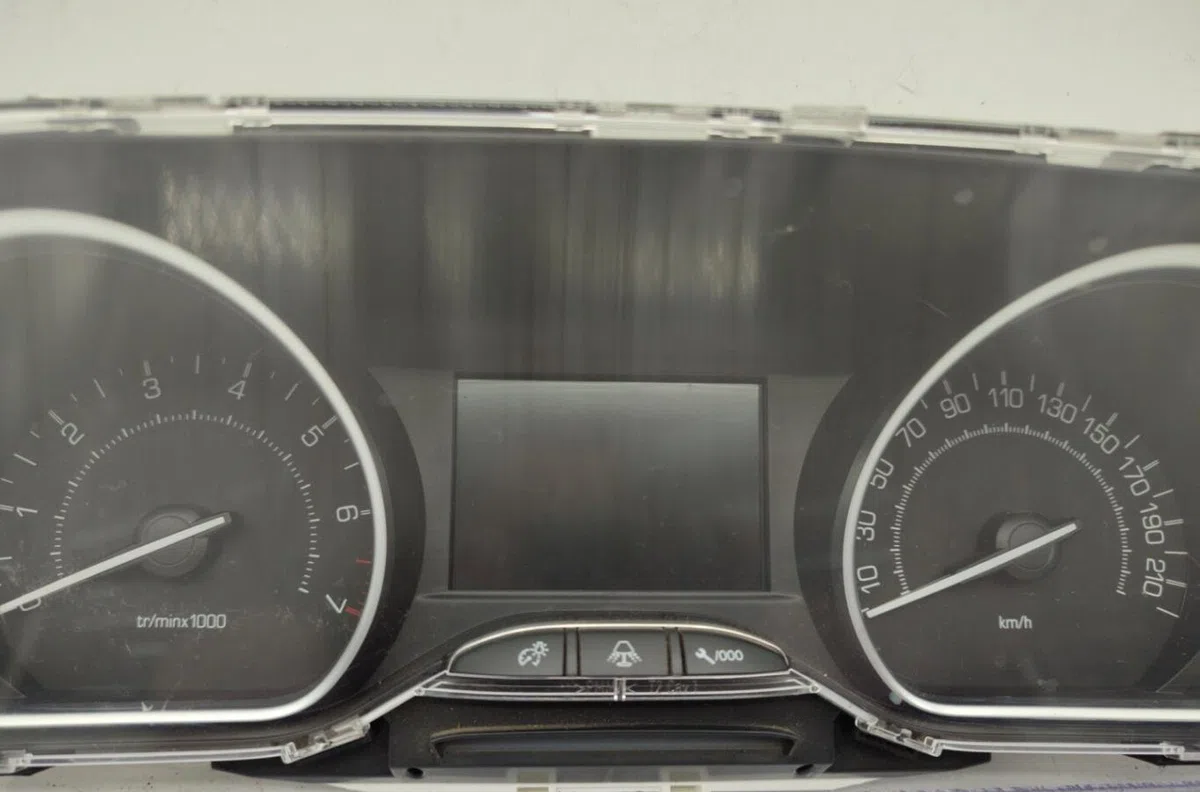 Compteur PEUGEOT 208 1 PHASE 1 occasion — photo 2