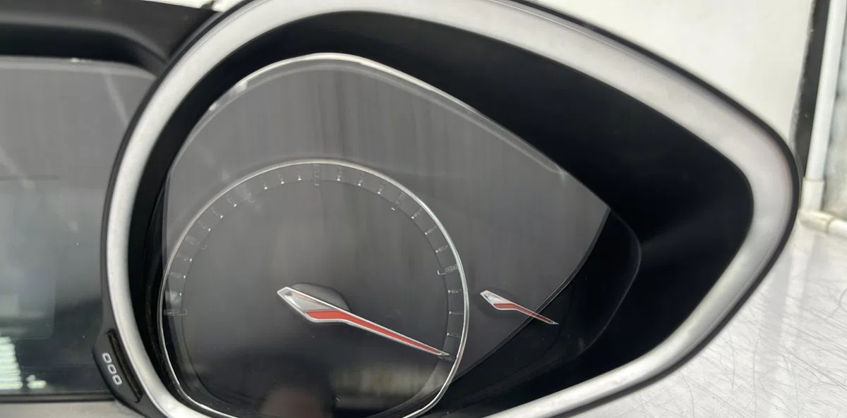 Compteur PEUGEOT 308 2 PHASE 1 occasion — photo 2