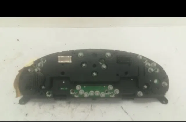 Compteur Peugeot 406 (8B) 2.0 hdi 90 (1999-2004) occasion — photo 2