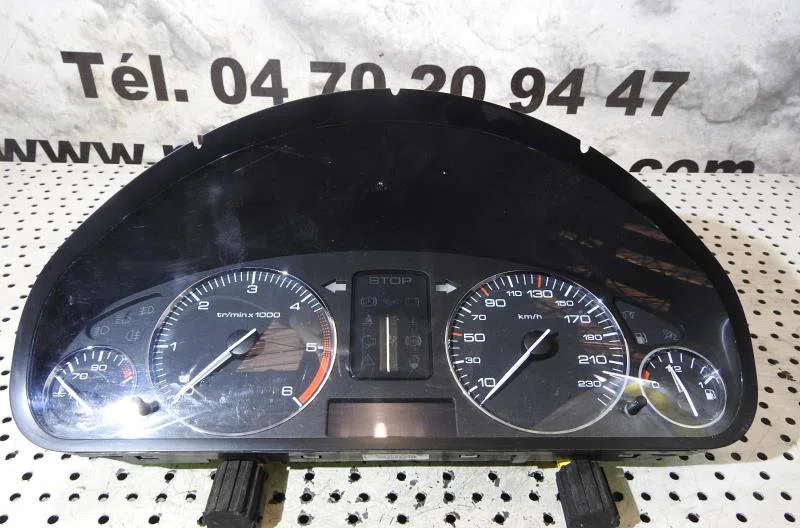 Compteur PEUGEOT 407 PHASE 1 BREAK occasion — photo 4