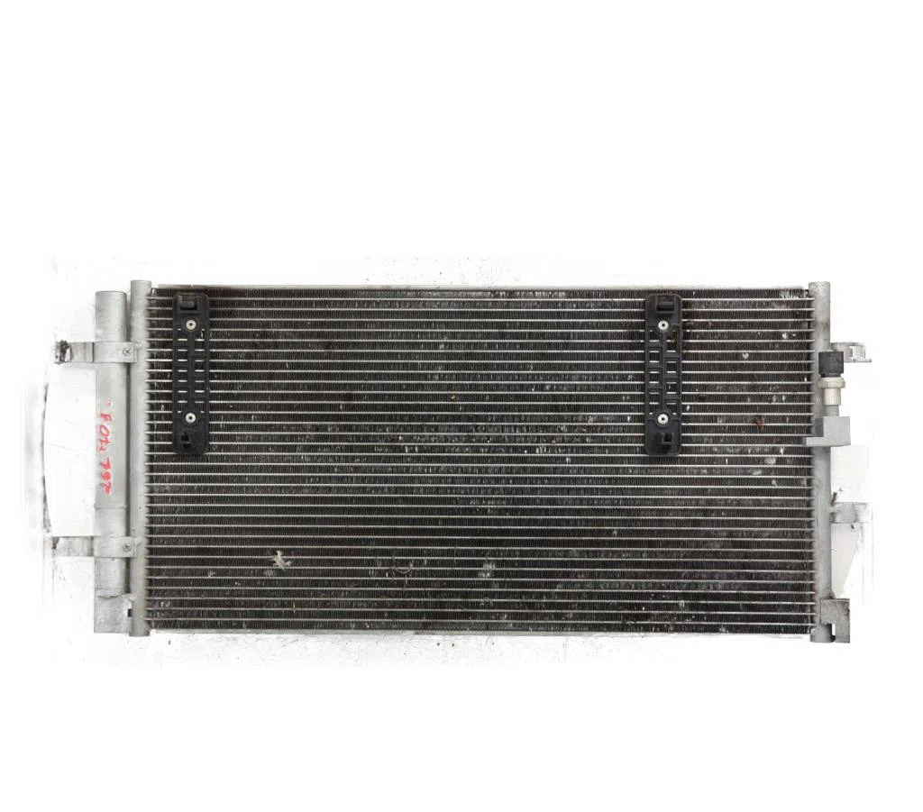Condenseur clim Audi A5 (8T3) 2.7 tdi (2007-2012) occasion — photo 2