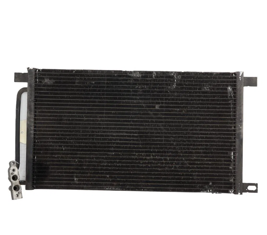 Condenseur clim Bmw X3 (E83) 3.0 d (2004-2005) occasion — photo 2