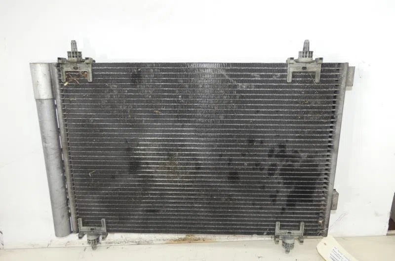 Condenseur clim CITROEN C4 GRAND PICASSO 1 occasion — photo 2