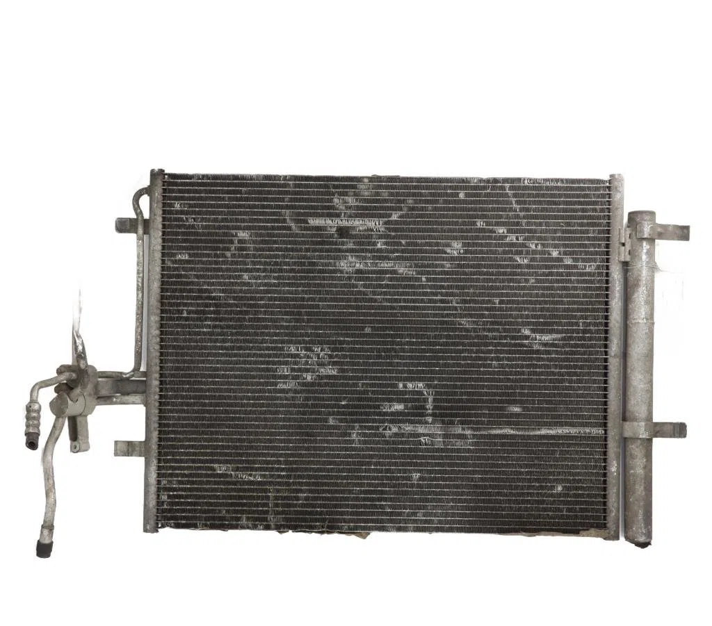 Condenseur clim FORD MONDEO 3  MONDEO 3 PHASE 1 BREAK occasion