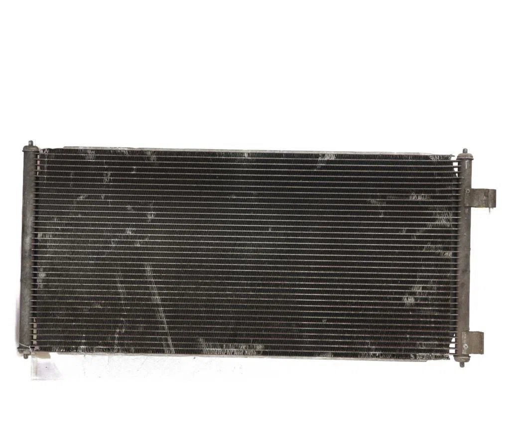 Condenseur clim Ford TOURNEO CONNECT 1.8 tdci (2002-2013) occasion — photo 2