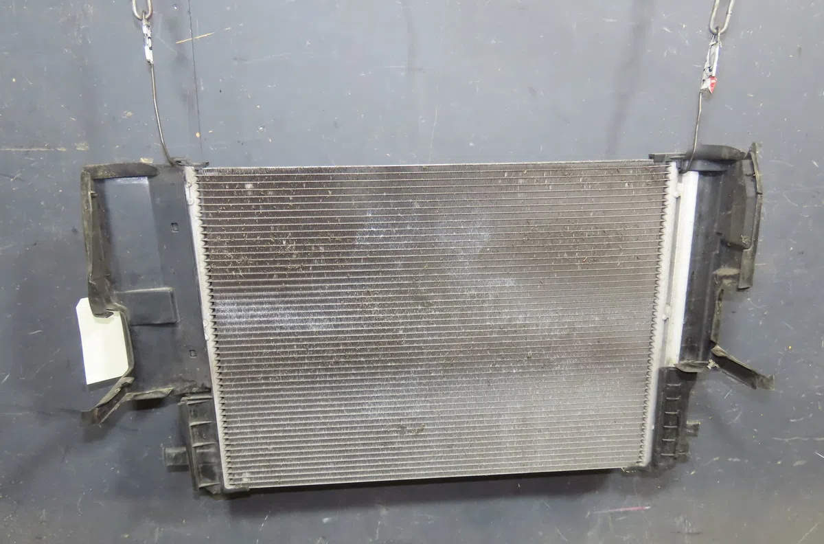 Condenseur clim Mercedes-benz CLASSE A (W176) A 250 (176.050) (2015-2018) occasion — photo 2