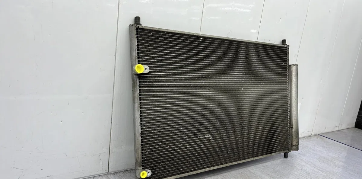 Condenseur clim TOYOTA VERSO PHASE 1 occasion