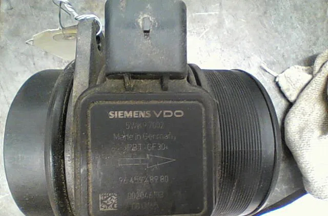 Debimetre air Ford FOCUS C-MAX (DM2) 2.0 tdci (2003-2007) occasion