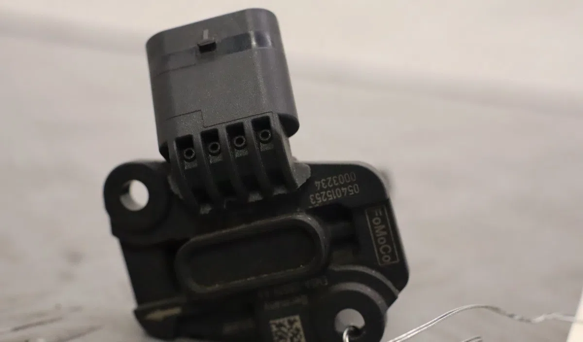 Debimetre air Ford KUGA II (DM2) 2.0 tdci (2013-2014) occasion