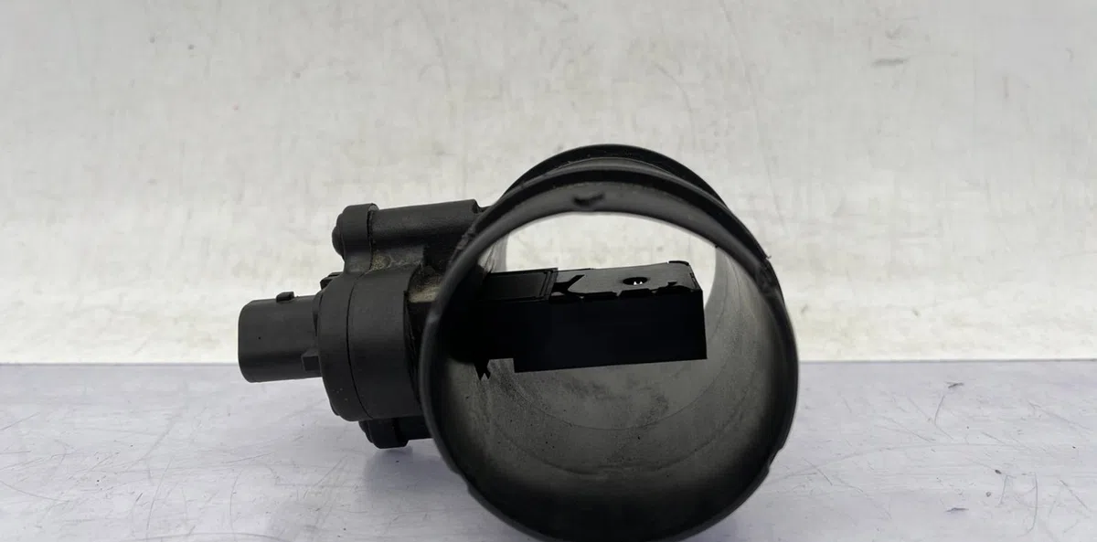 Debimetre air OPEL MERIVA B PHASE 1 occasion