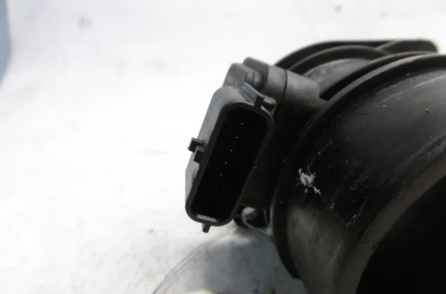 Debimetre air RENAULT CLIO III 2006 occasion