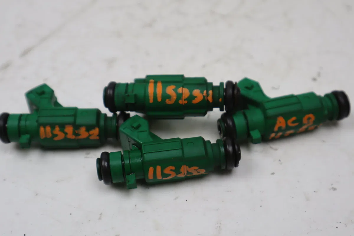 Ensemble injecteurs Peugeot 106 II (1A_, 1C_) 1.1 i (1996-2004) occasion