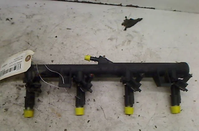 Ensemble injecteurs Peugeot 206 3-5 portes (2A-C) 2.0 s16 (1999-2007) occasion