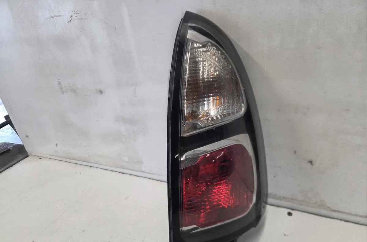 Feu arrière droit CITROEN C3 PICASSO PHASE 1 occasion