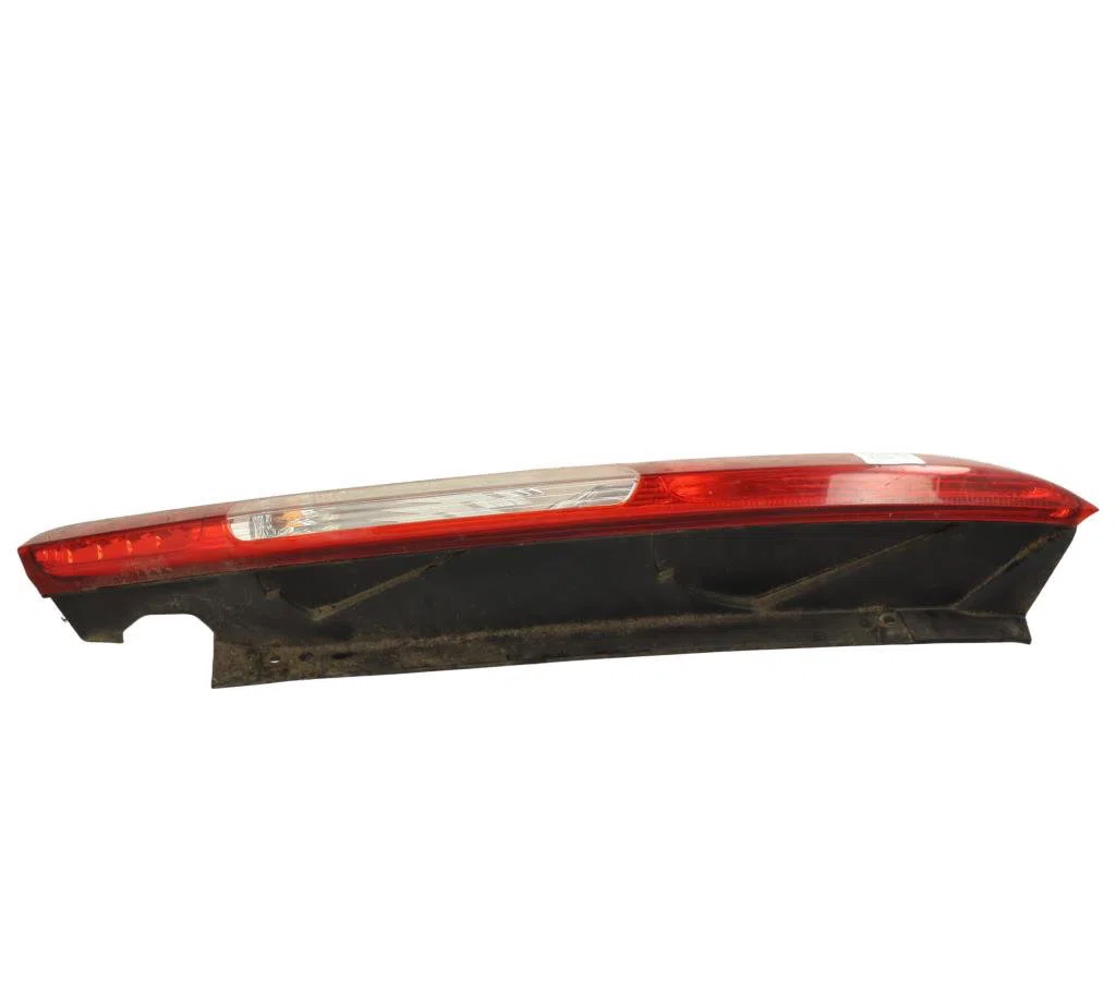 Feu arrière droit Ford FOCUS II (DA_, HCP, DP) 1.8 tdci (2005-2012) occasion