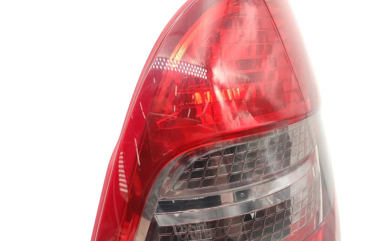 Feu arrière droit MERCEDES CLASSE A 169 PHASE 2 occasion