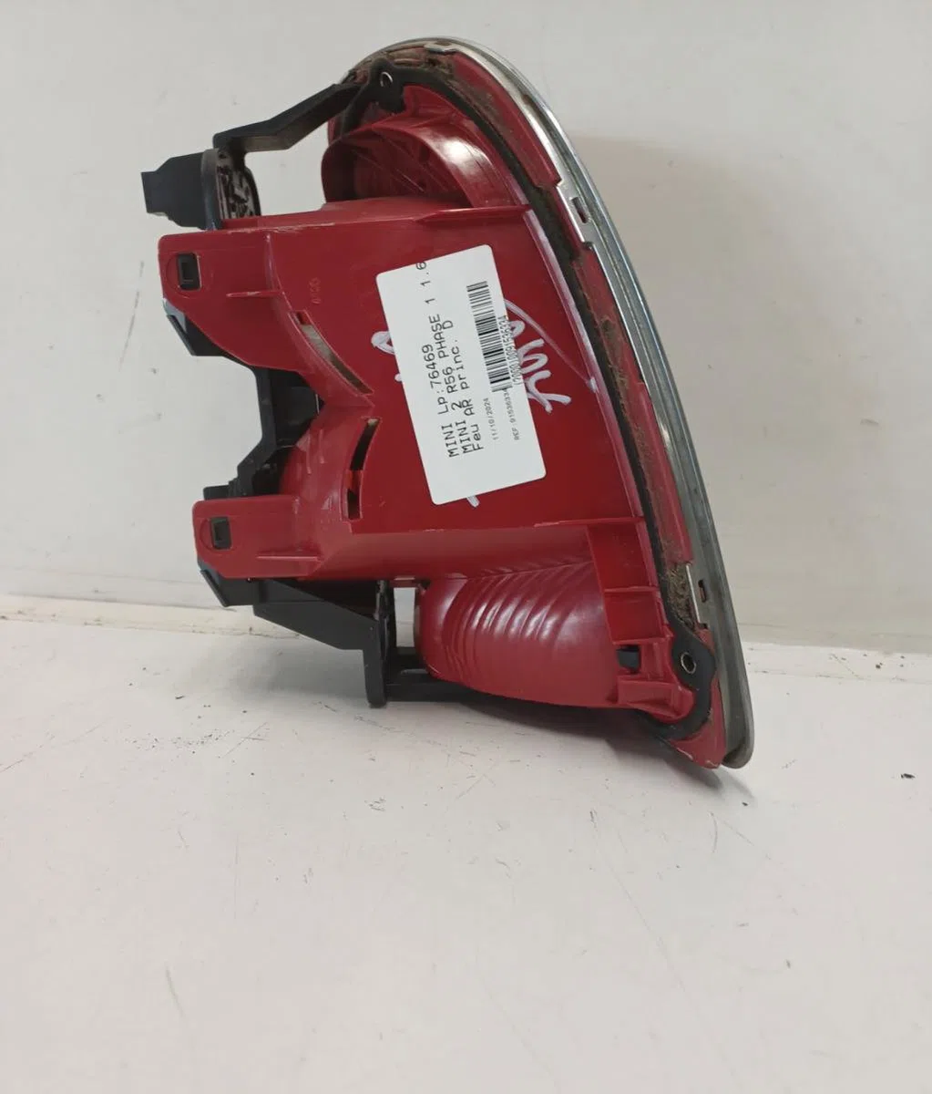 Feu arrière droit MINI MINI 2 R56 PHASE 1 occasion