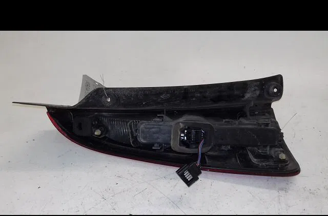 Feu arrière droit Renault ESPACE IV (JK0-1_) 2.2 dci (jk0h) (2002-2006) occasion