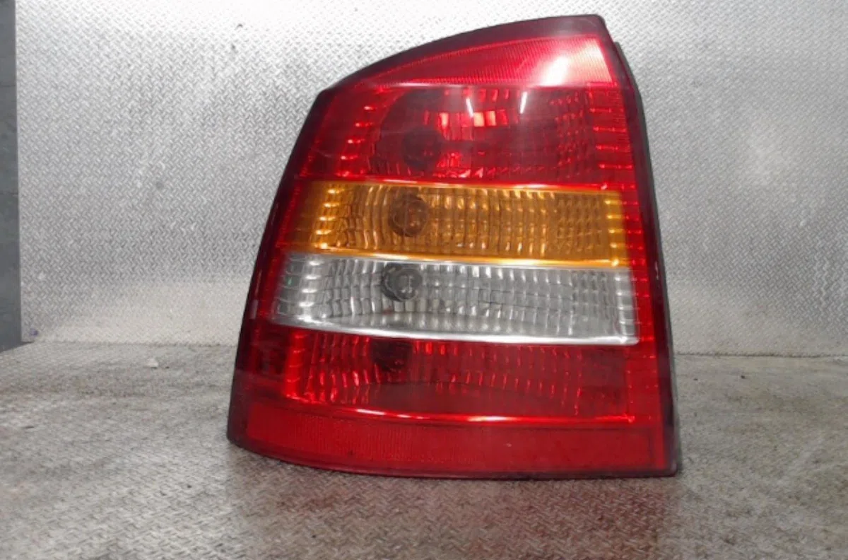 Feu arrière gauche OPEL ASTRA G  ASTRA G occasion