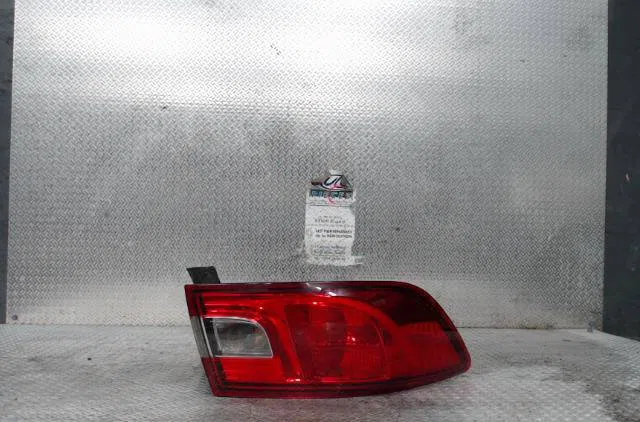 Feu arrière gauche RENAULT CLIO 4  CLIO 4 PHASE 1 occasion