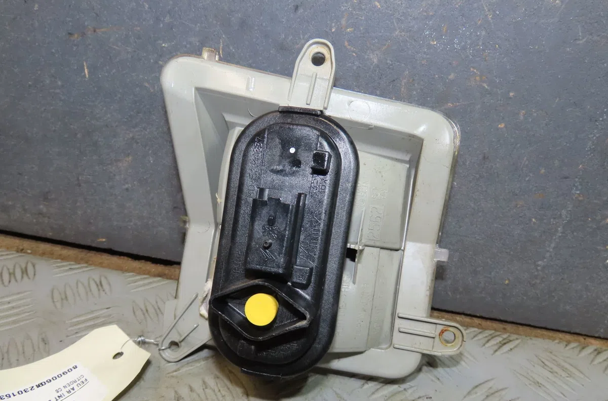Feu arrière intérieur droit Citroen C6 (TD_) 2.7 hdi (2005-2011) occasion