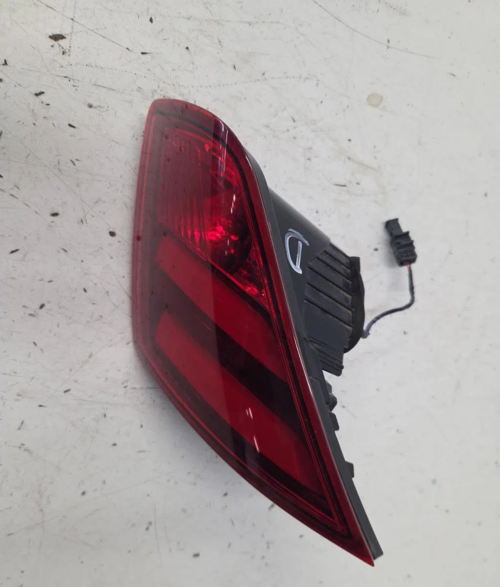 Feu arrière intérieur droit PEUGEOT 308 2 PHASE 2 occasion
