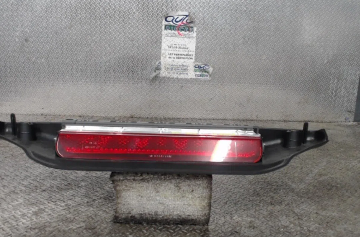 Feux stop supplementaire FORD KA 2  KA 2 PHASE 2 occasion