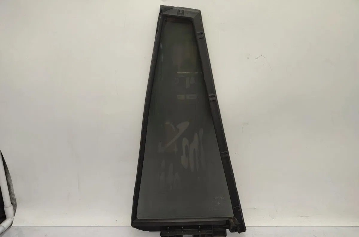 Glace fixe porte ar d TOYOTA RAV4 3 PHASE 1 occasion