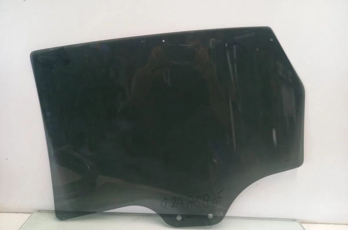 Glace porte ar d FORD KUGA 3 PHASE 1 occasion