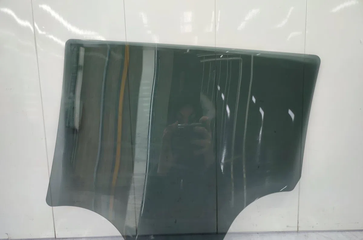 Glace porte ar d PEUGEOT 2008 1 PHASE 1 occasion